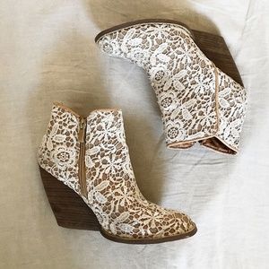 Anthropologie Lace Boots - Very Volatile Tallulah